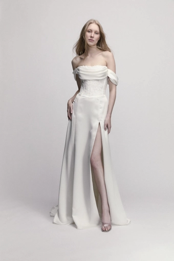 Willowby 56716 #2 frontface vertical thumbnail