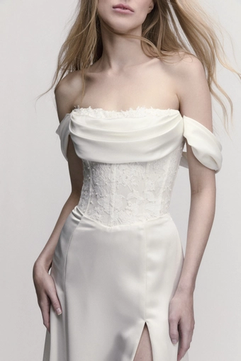 Willowby 56716 #6 frontface vertical cropped thumbnail