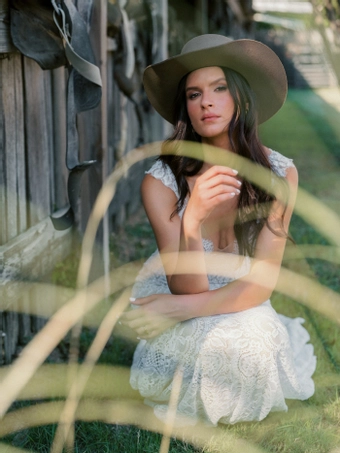 Locket Pilar #16155 #7 frontface vertical thumbnail