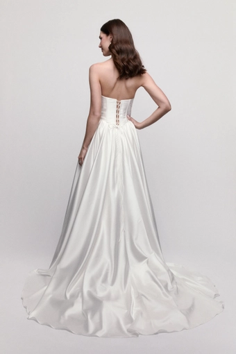 Locket #16222 #10 backface vertical thumbnail