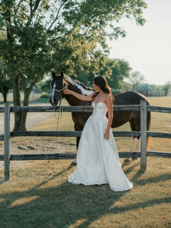 Locket #16222 #2 frontface vertical thumbnail