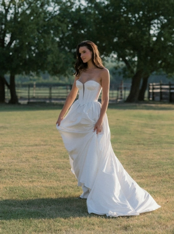 Locket #16222 #6 frontface vertical thumbnail