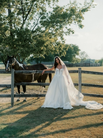 Locket #16222 #3 frontface vertical thumbnail