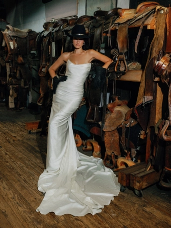 Locket Delphinium #16223 #0 default frontface vertical thumbnail