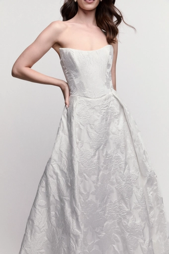 Locket Nigella #16231 #6 frontface vertical cropped thumbnail