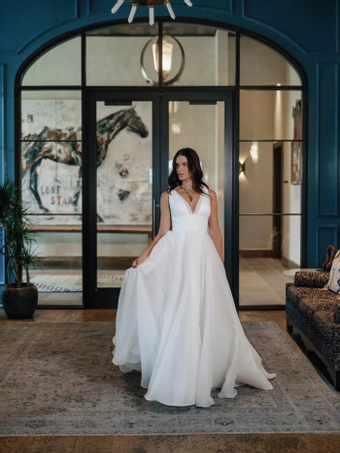 Locket Begonia #16232 #2 frontface vertical thumbnail