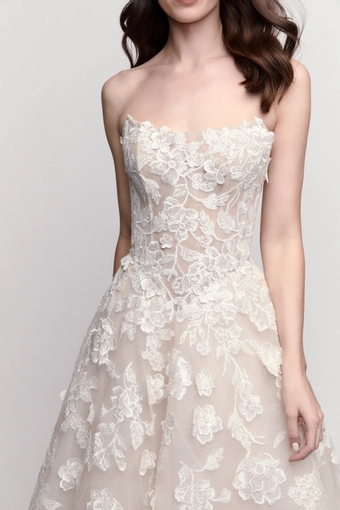 Locket Orchid #16749 #13 frontface vertical cropped thumbnail