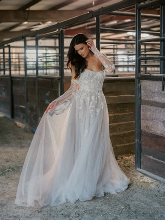 Locket Verbena with Sleeves #16754 #1 frontface vertical thumbnail