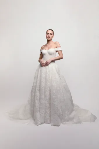 Watters Daniella #61101B #4 frontface vertical thumbnail