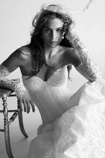 Watters Style #61107B #7 frontface vertical cropped thumbnail