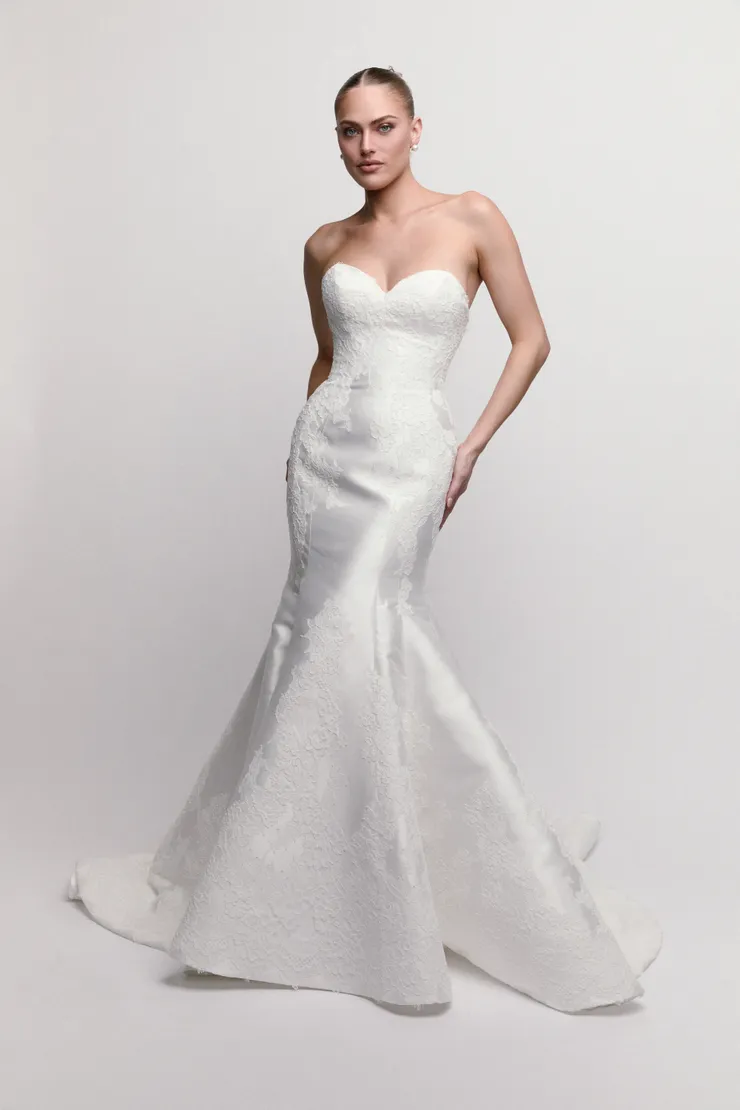 Watters Corine 61109B #1 frontface vertical picture