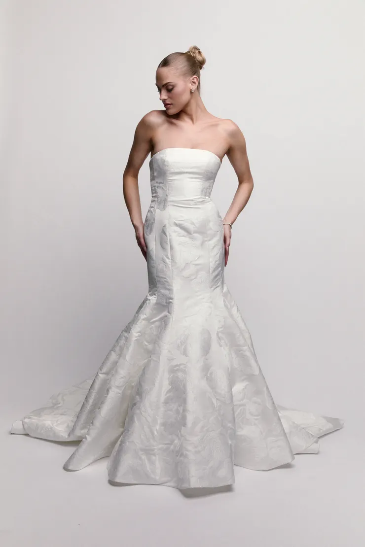 Watters Jeannette 61312B #0 default frontface vertical picture