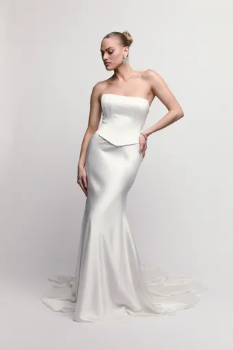 Watters Famke #61317P #0 default frontface vertical thumbnail