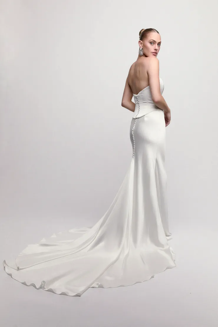 Watters Famke 61317P #1 default backface vertical picture