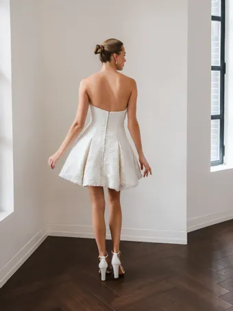 Kelly Faetanini Sabine $3 default backface vertical thumbnail