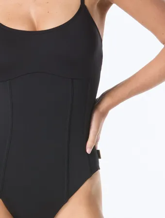 Vince Camuto Style #V09835 #8 frontface vertical cropped thumbnail