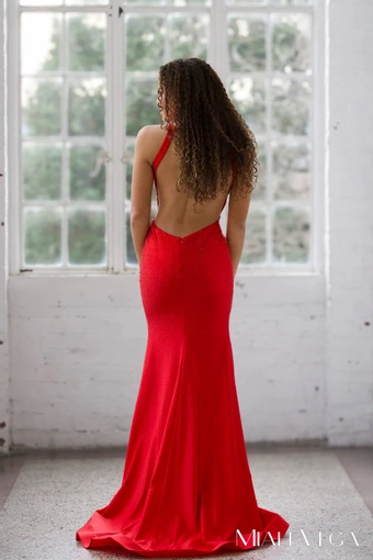 Miah Vega Style #24501 $14 backface vertical thumbnail