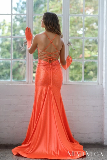 Miah Vega Style #24503 $4 backface vertical thumbnail