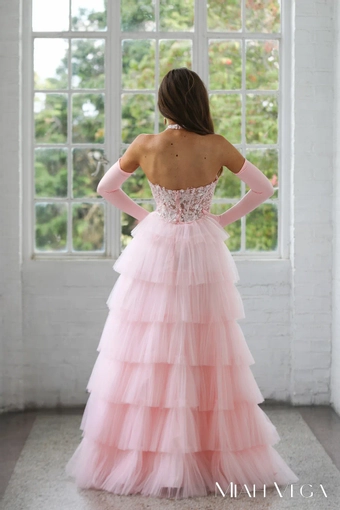 Miah Vega Style #24505 $13 backface vertical thumbnail