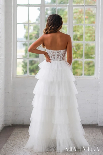 Miah Vega Style #24505 $15 backface vertical thumbnail