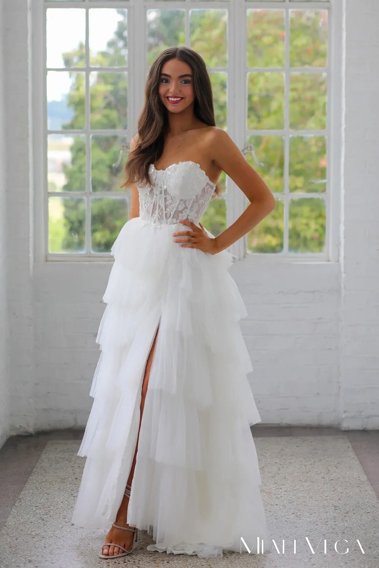 Miah Vega Style #24506 #1 frontface vertical picture