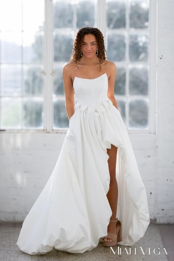 Miah Vega Style #24601 $2 frontface vertical thumbnail