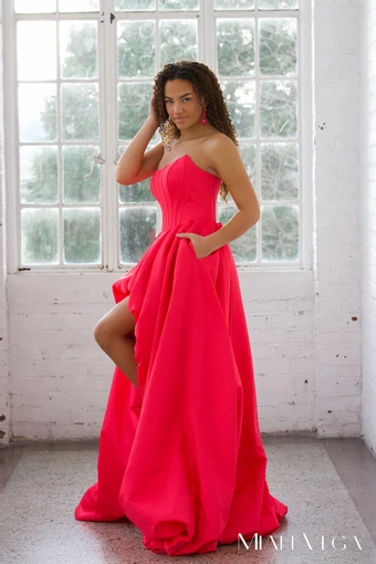 Miah Vega Style #24601 $3 frontface vertical thumbnail