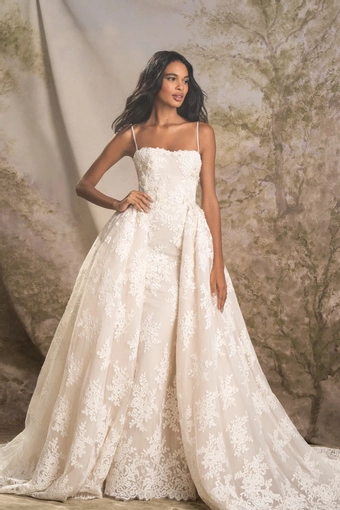 Ines Di Santo Valence #1 frontface vertical thumbnail