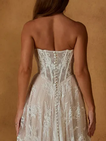 Madi Lane Nivaya #5 backface vertical cropped thumbnail