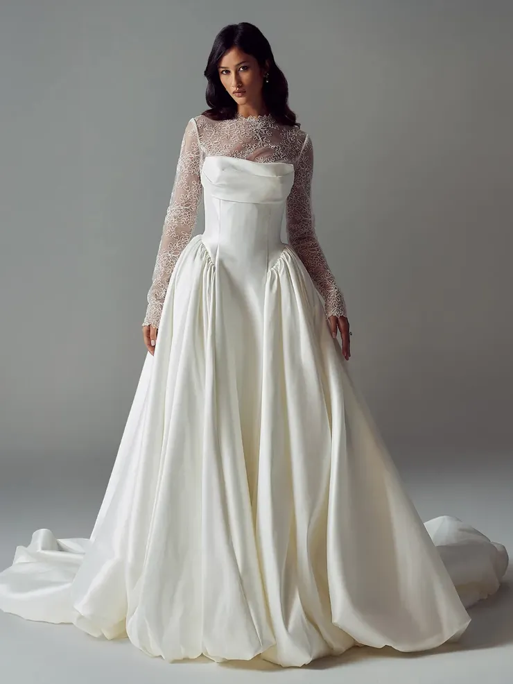 Evie Young Angie Image