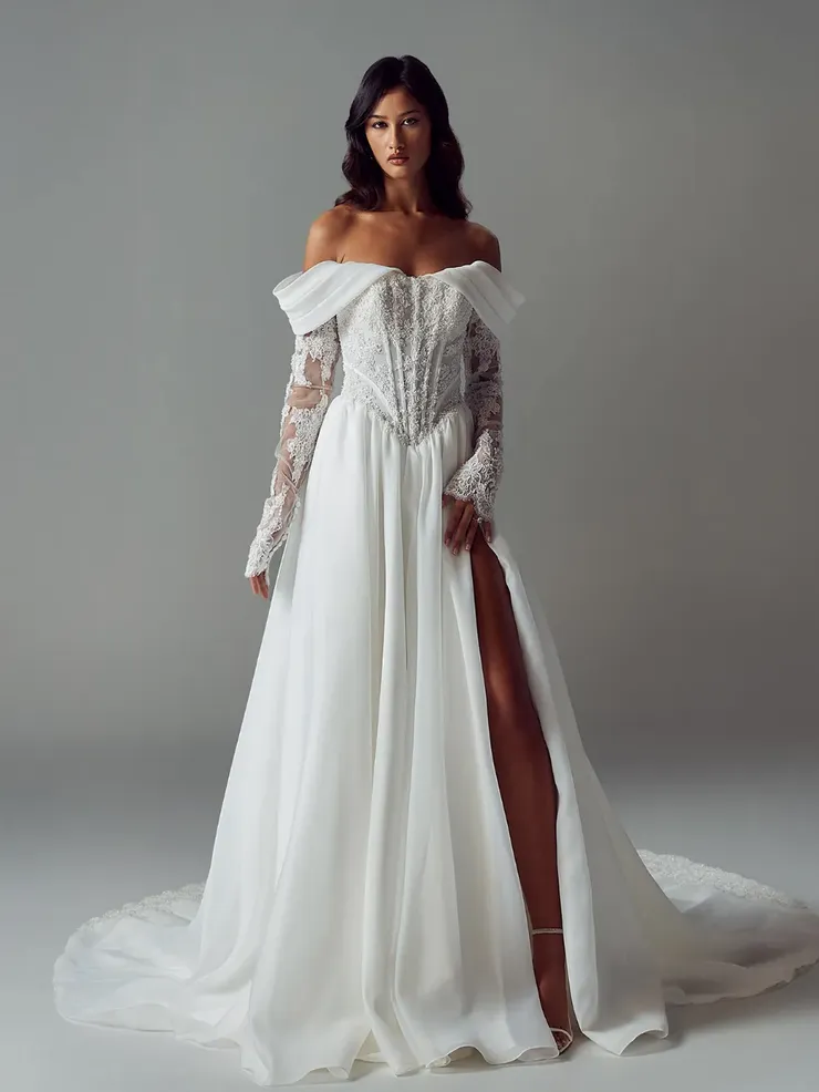 Evie Young Cherie Image