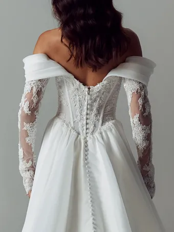 Evie Young Cherie #7 backface vertical cropped thumbnail