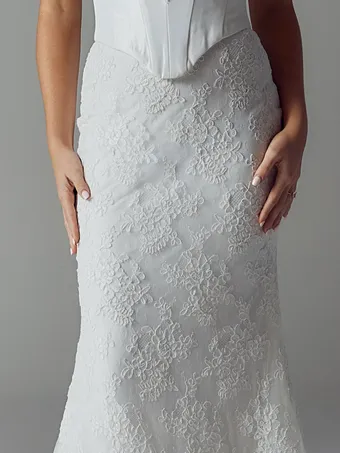 Evie Young PEGGY SKIRT #5 frontface vertical cropped thumbnail