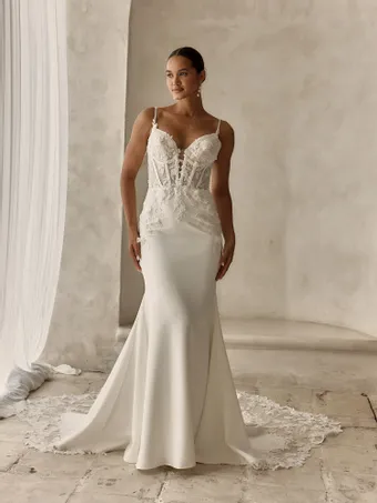 Serene Dionne #4 frontface vertical thumbnail