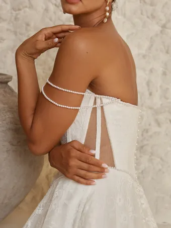 Serene VAUGHN #5 backface vertical cropped thumbnail