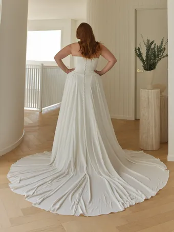 Serene GARNER-ANN #1 default backface vertical thumbnail