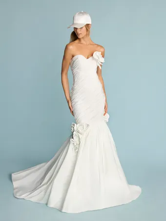 House of Idan Ava #1 frontface vertical thumbnail