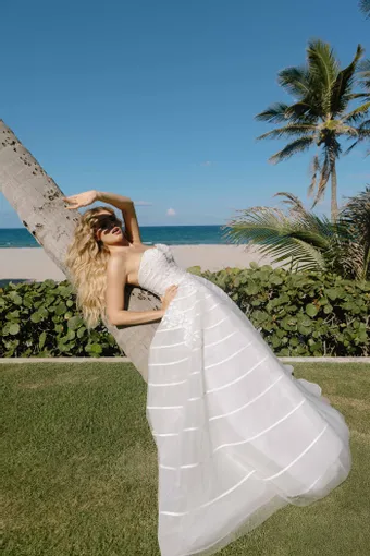 Hayley Paige As You Wish #0 default frontface vertical thumbnail