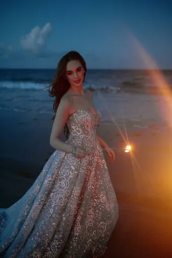 Hayley Paige Silver Springs #1 frontface vertical cropped thumbnail