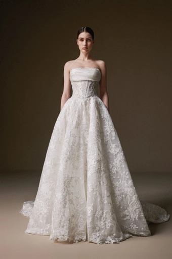 La Premiere Clementine #0 default frontface vertical thumbnail