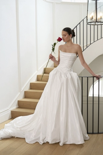 La Premiere Cherish #2 frontface vertical thumbnail