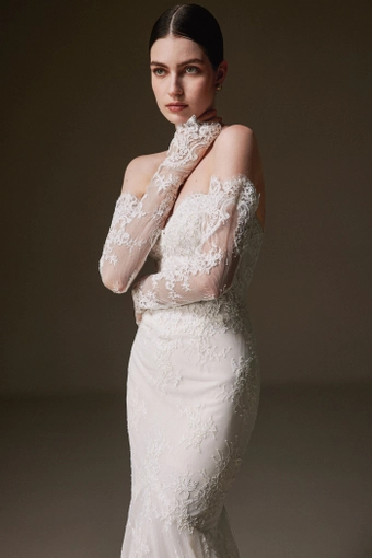 La Premiere Cyrilla #3 frontface vertical cropped thumbnail