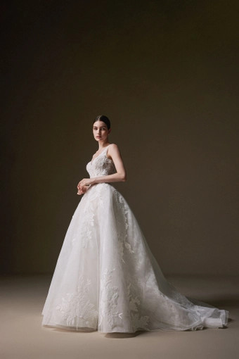 La Premiere Carissa #1 frontface vertical thumbnail