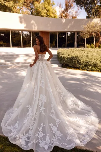 Demetrios #1506 #2 default backface vertical thumbnail