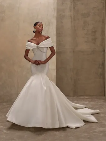 Demetrios #1531 #4 frontface vertical thumbnail