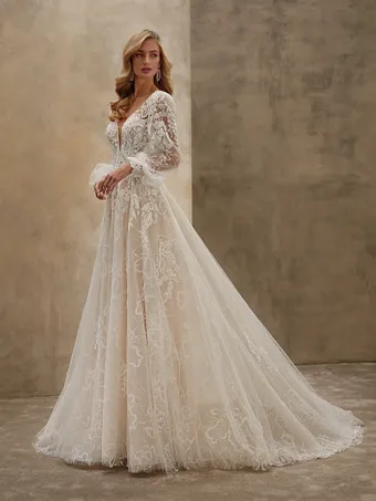 Demetrios Style: 1540 #1 frontface vertical thumbnail