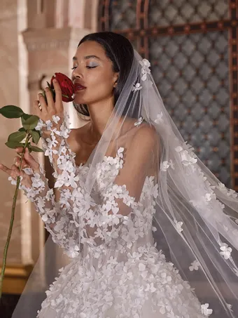 Demetrios Platinum Style #DP550 #0 default frontface vertical cropped thumbnail