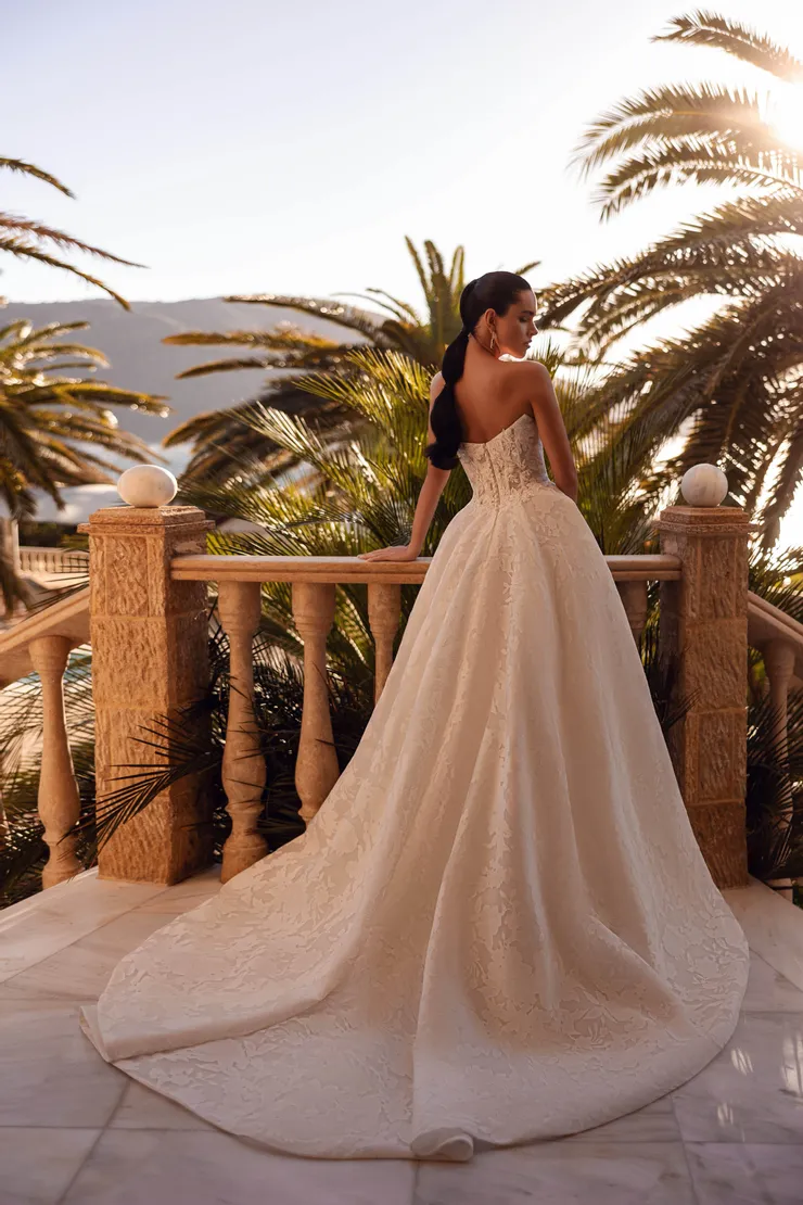 Demetrios 8247