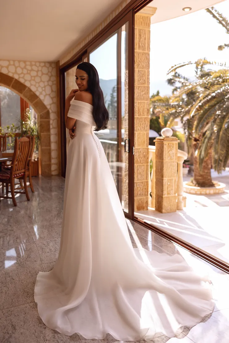 Demetrios 8249