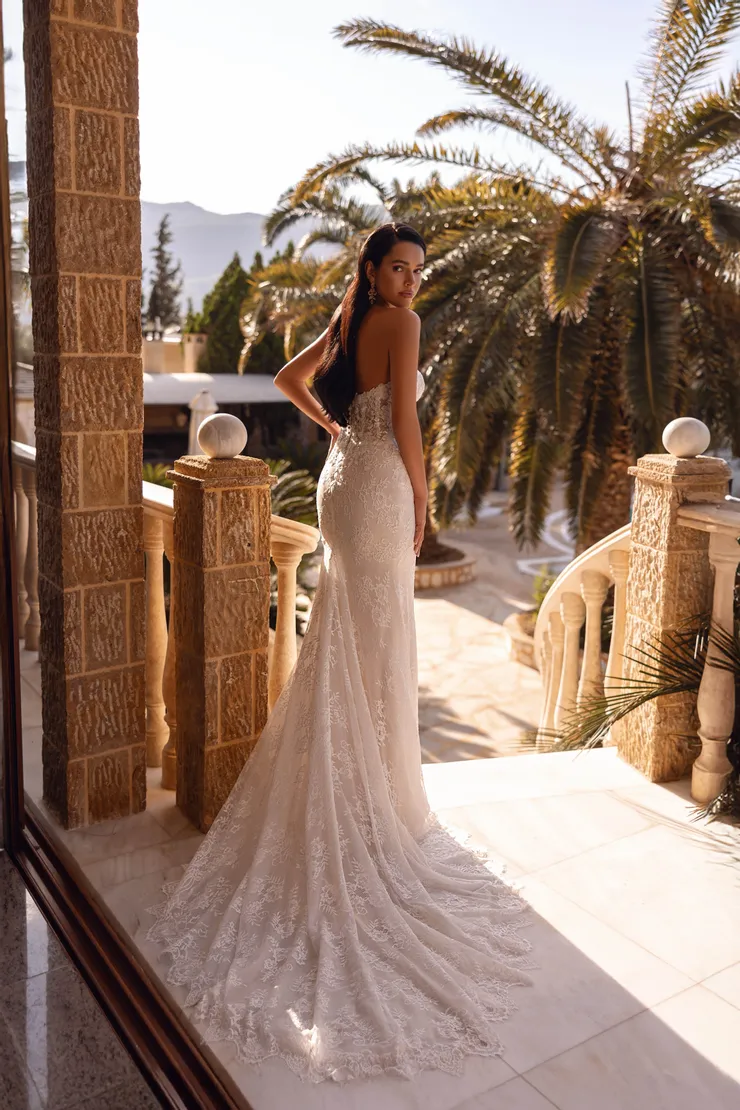 Demetrios 8264